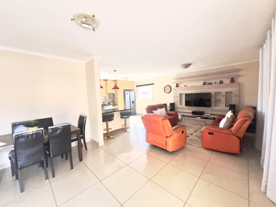 3 Bedroom Property for Sale in Vredenburg Western Cape